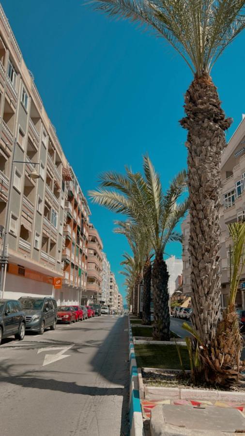 Apartamento Playa Del Cura Torrevieja Exterior photo
